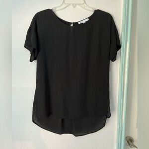DR2 Black Short Sleeve Women's Top